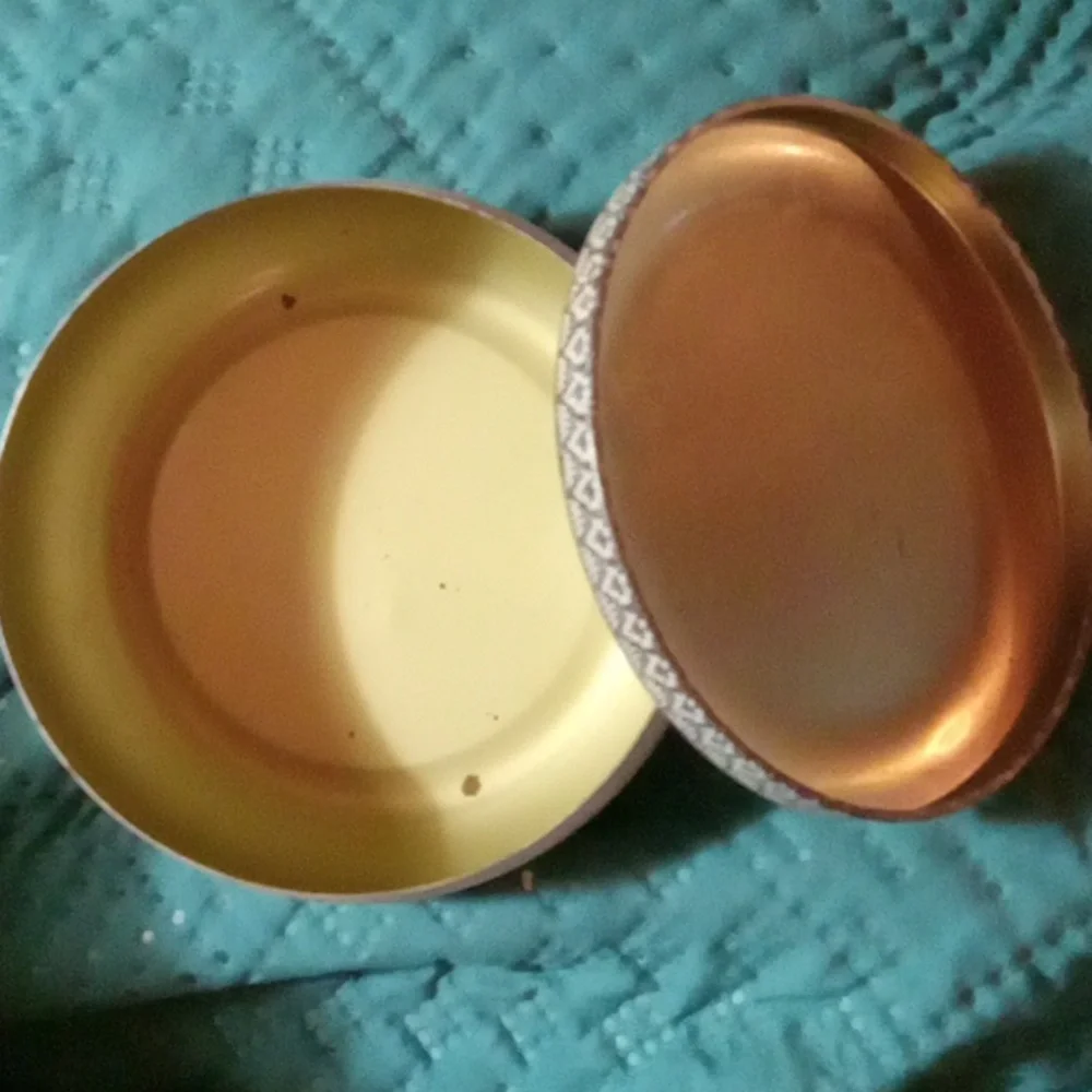 Vintage meister powder tin - Picture 2 of 5